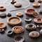 Boutons en bois brun de Loops & Threads